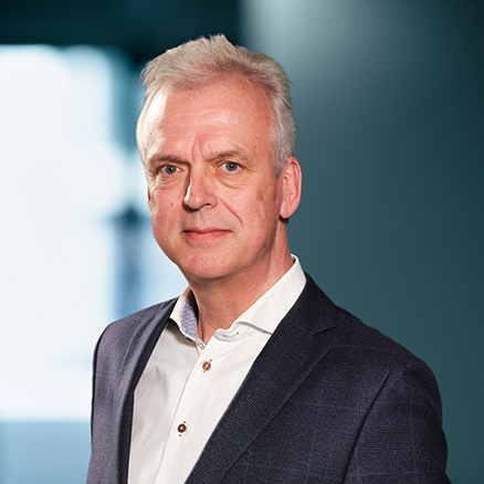 Gerard van Nieuwenhuijzen | Directielid fiscaal
