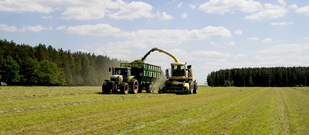 landbouwmachines aan het werk