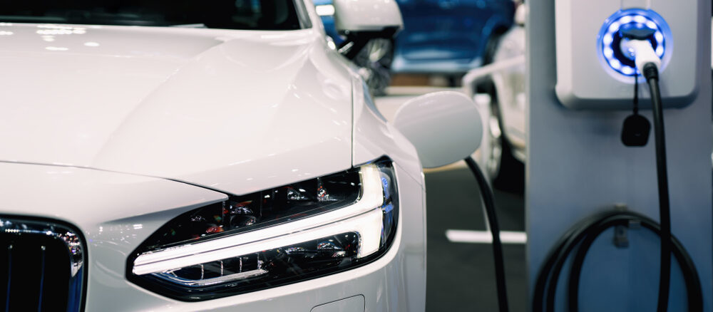 Aanvragen subsidie elektrische bedrijfsauto 2024 vertraagd