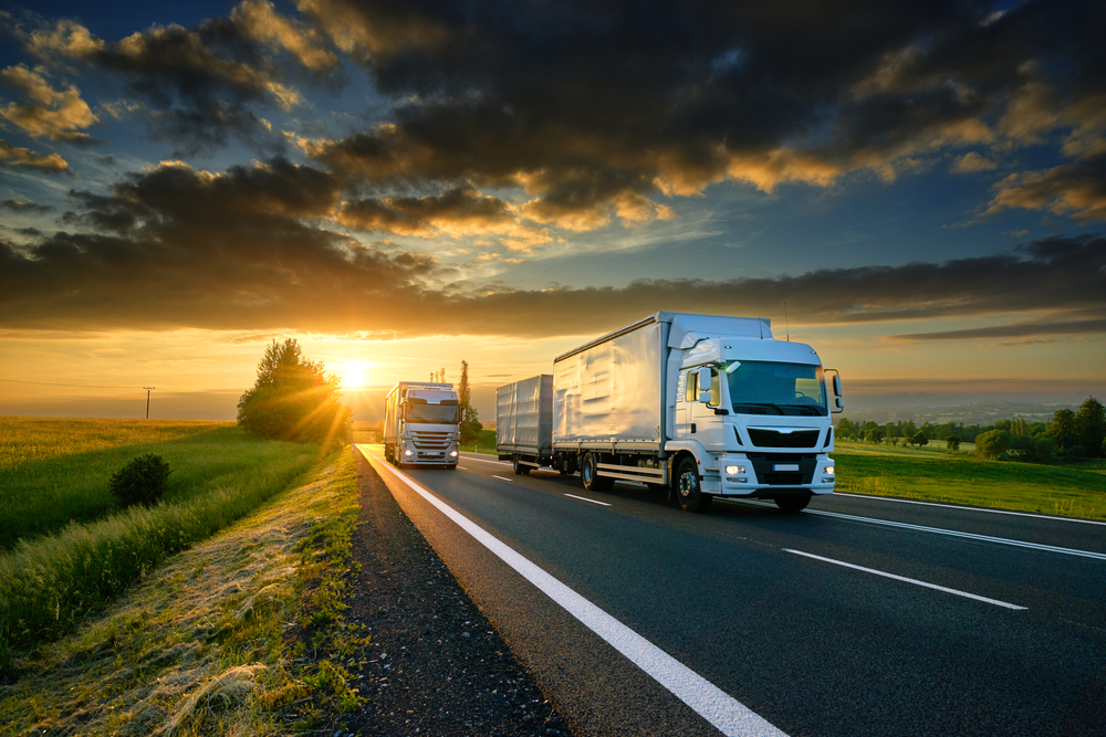 vrachtwagen op de weg